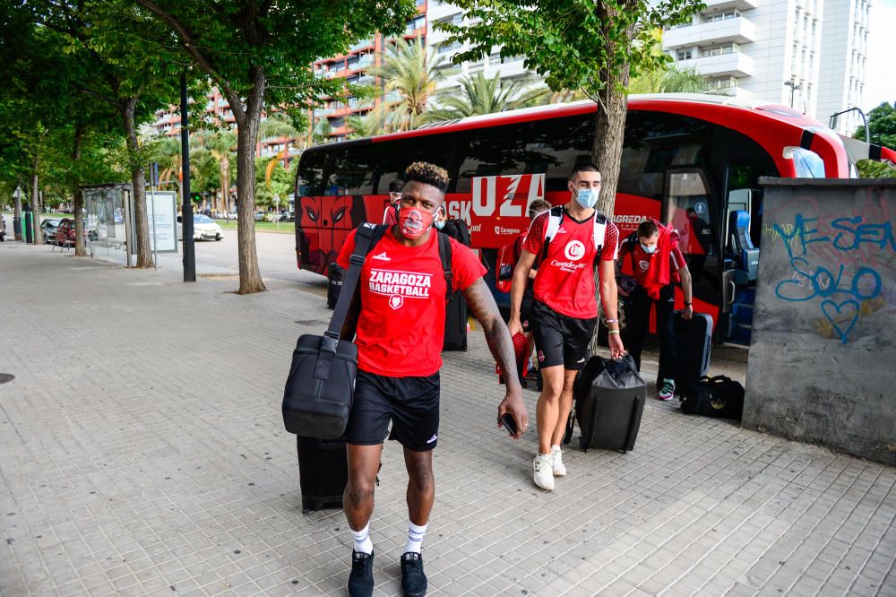 Llegada de los equipos a los hoteles