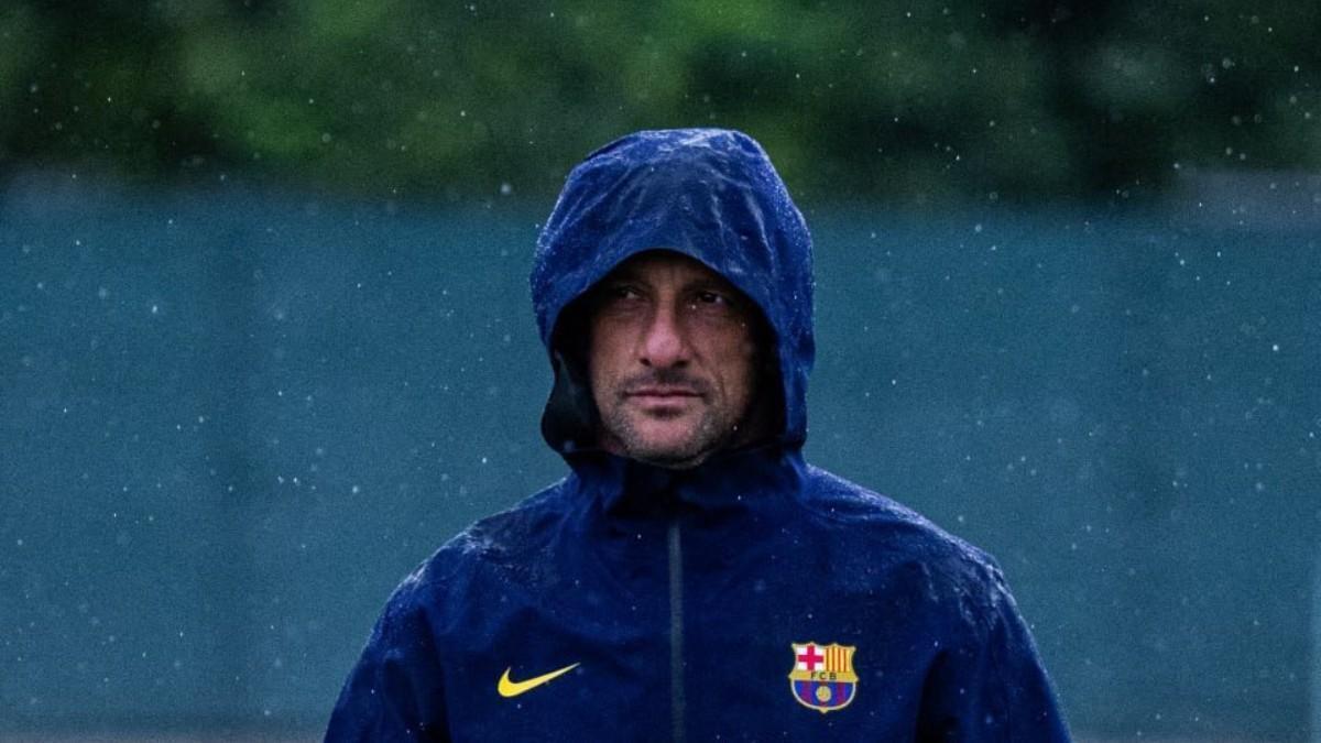 Belletti y sus chicos se entrenaron bajo la lluvia