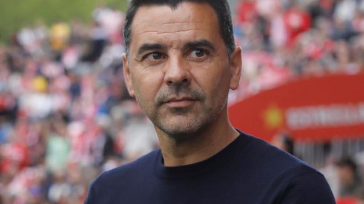 Míchel Sánchez, entrenador del Girona, en el derbi contra l’Espanyol a Montilivi.