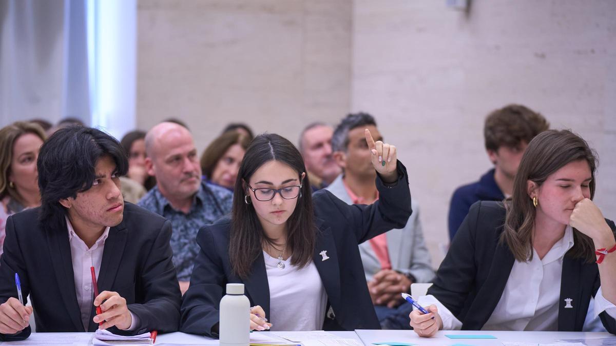La Liga de Debate de la Universidad de San Jorge se consolida como motor de aprendizaje