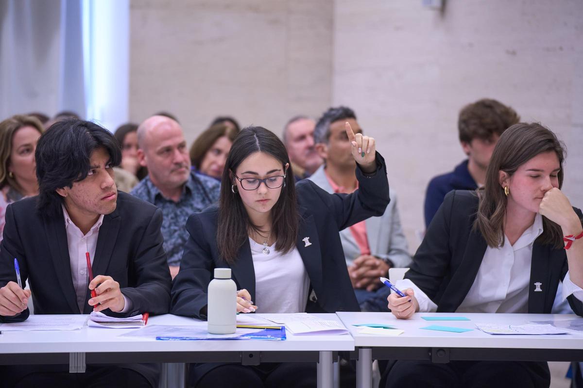 La Liga de Debate de la Universidad de San Jorge se consolida como motor de aprendizaje