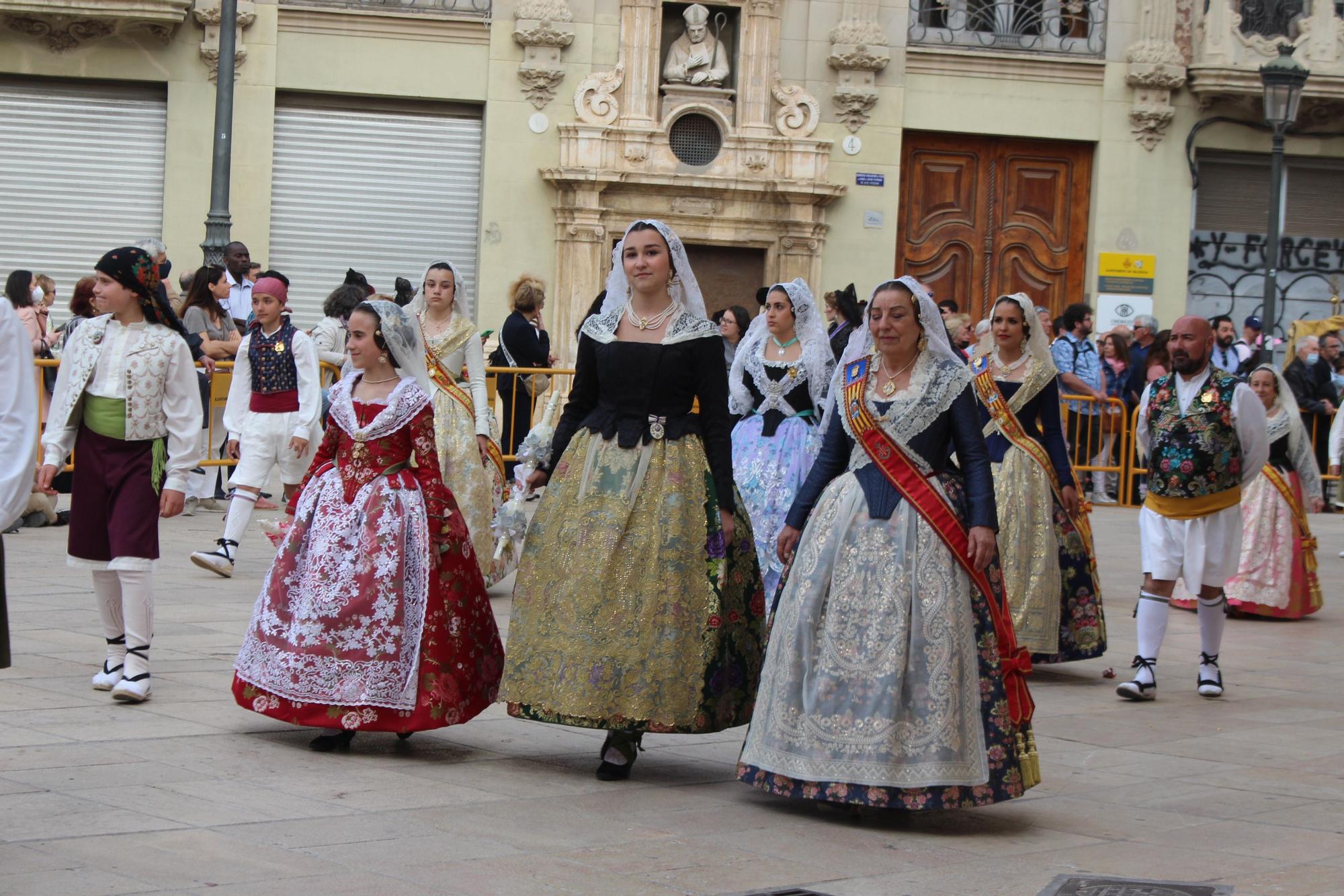 La fuerza de las Fallas en la Procesión de la Virgen (III)