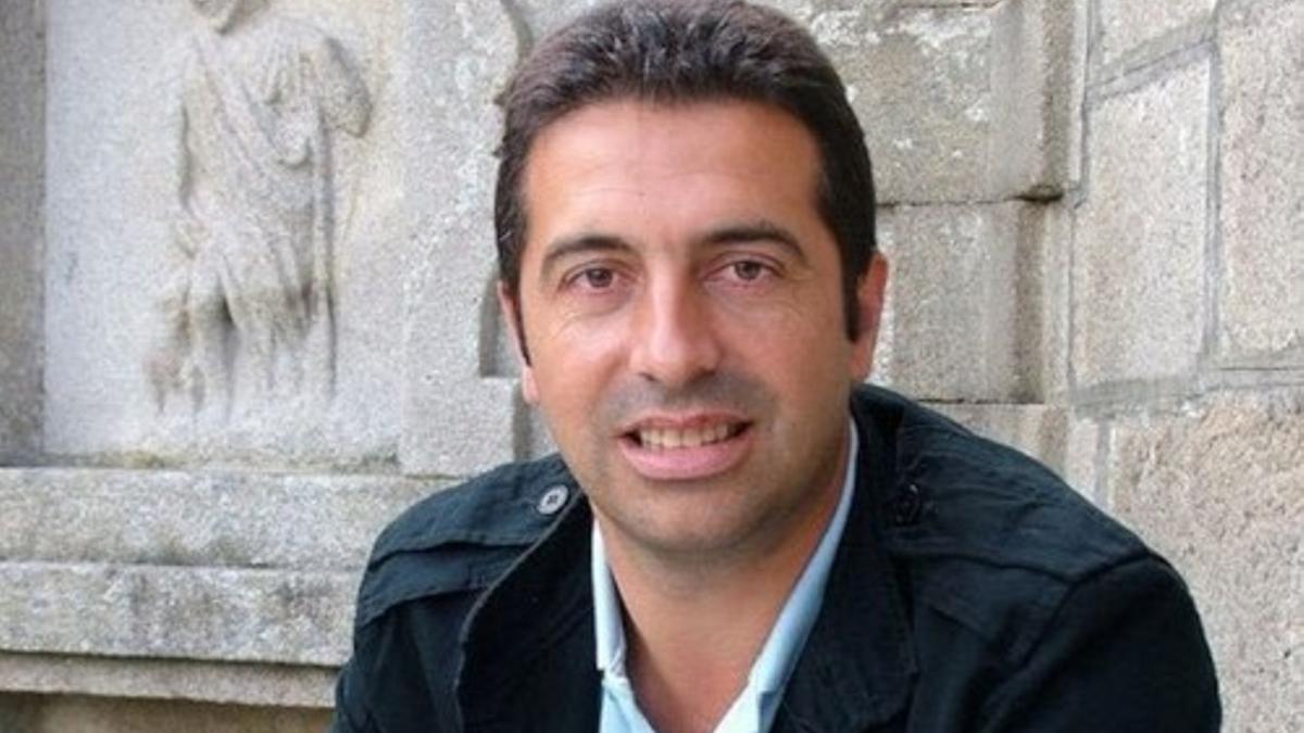 Alfonso Villares