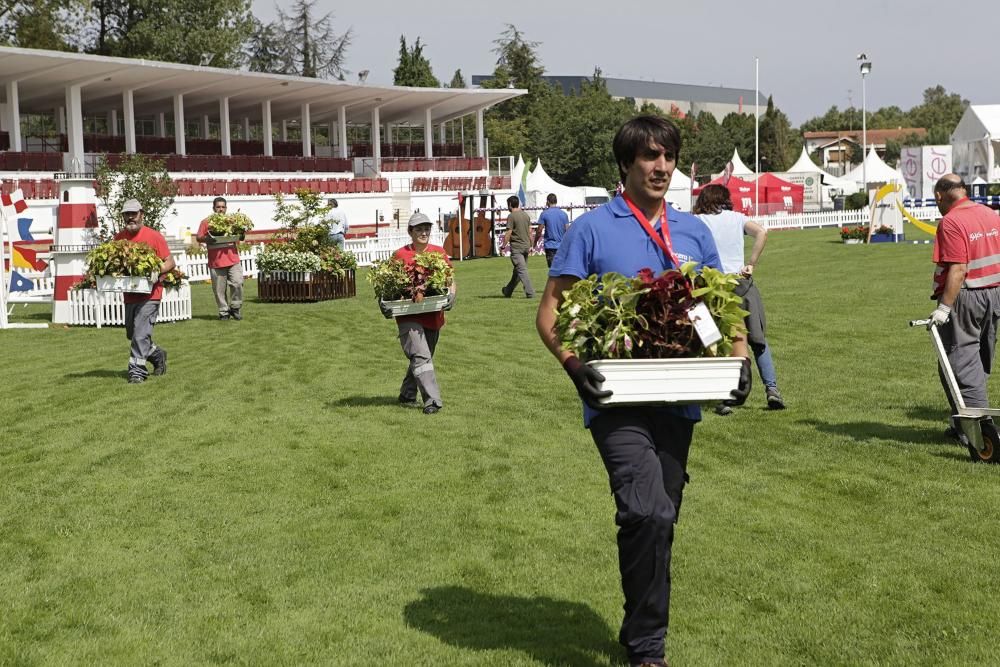 Preparativos del Concurso de Saltos Internacional