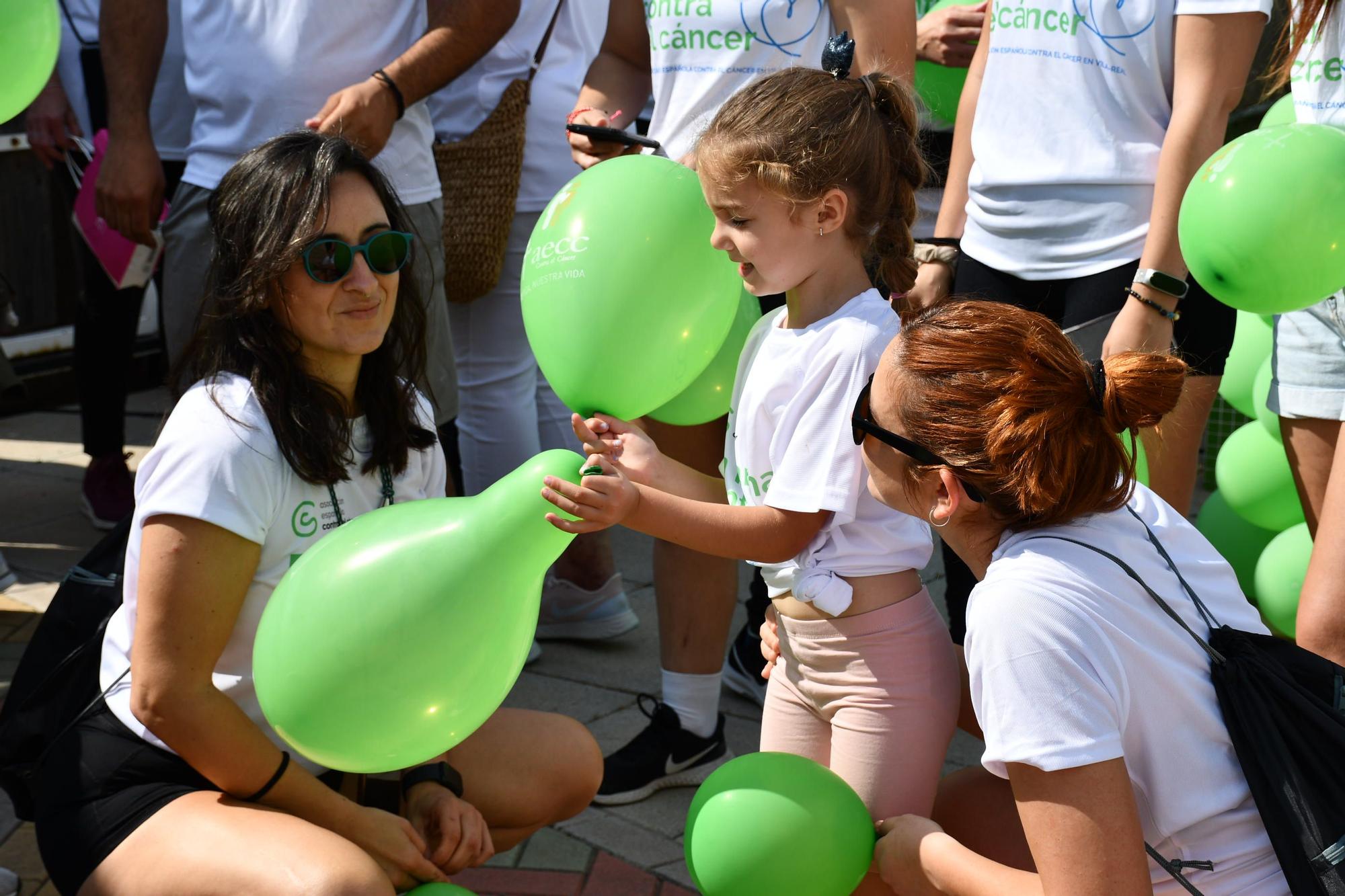 Todas las fotos de la marcha contra el cáncer de Vila-real