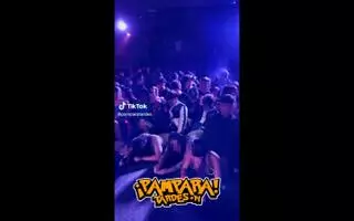 Se viraliza el vídeo de una fiesta de menores en una discoteca de Barcelona: "¿Esto es legal?"