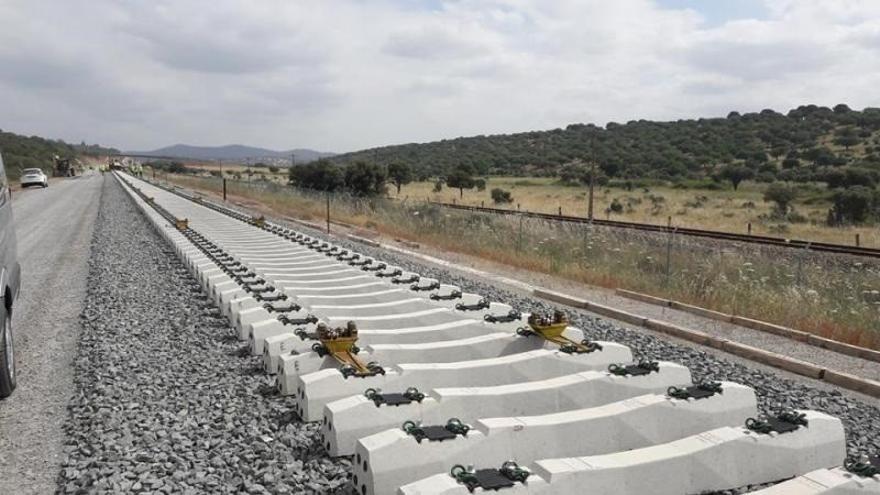 Obras del tercer carril para carga en el Corredor Mediterráneo