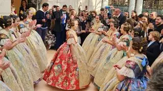 El color del espolín de Lucía Rivera es... coralina