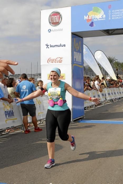 9.000 Läufer aus 49 Ländern gingen am Sonntag den 15.10 an den Start. In der Marathon - Disziplin gingen die Deutschen leer aus.