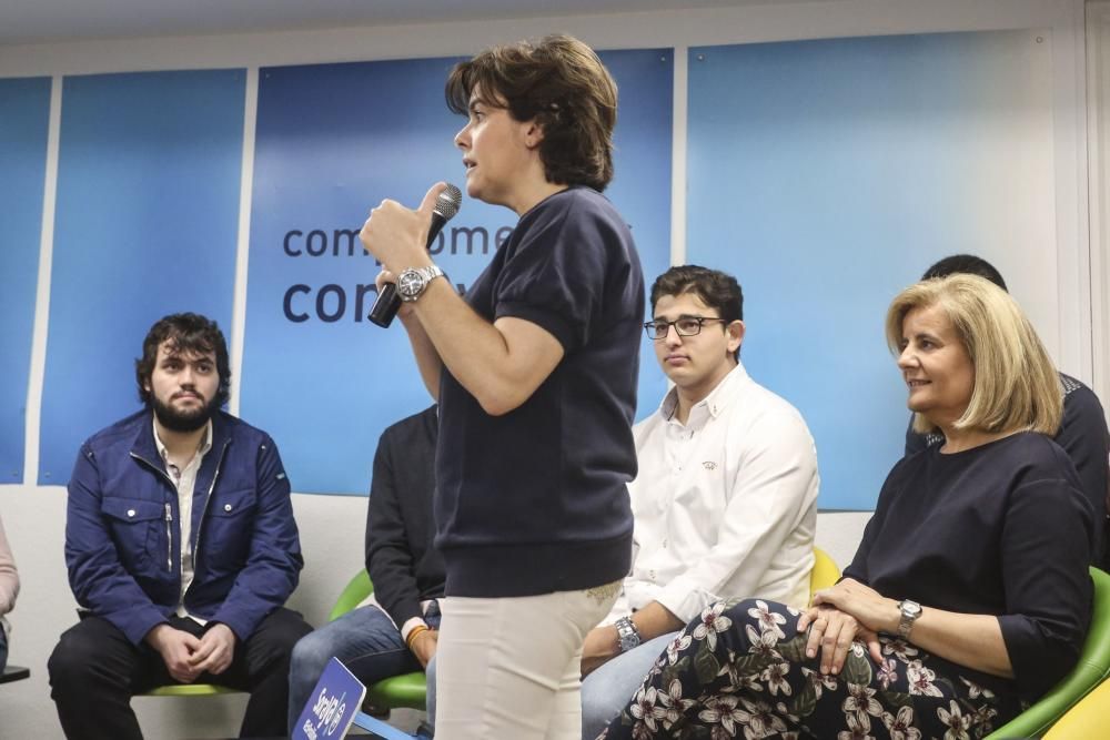 Acto de Soraya Sáenz de Santamaría en Oviedo.