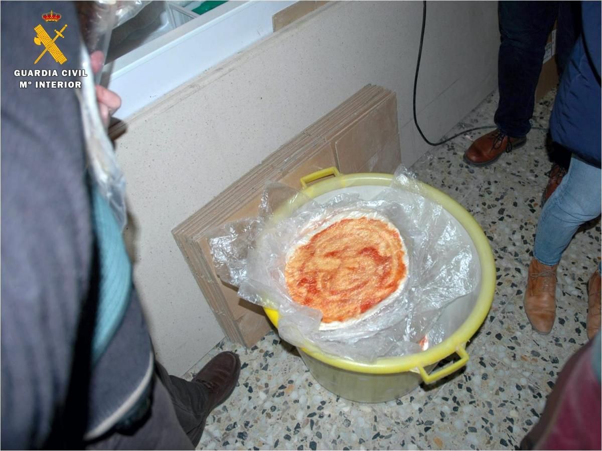 Detenidos en Azuara por fabricar pizzas de manera clandestina y venderlas