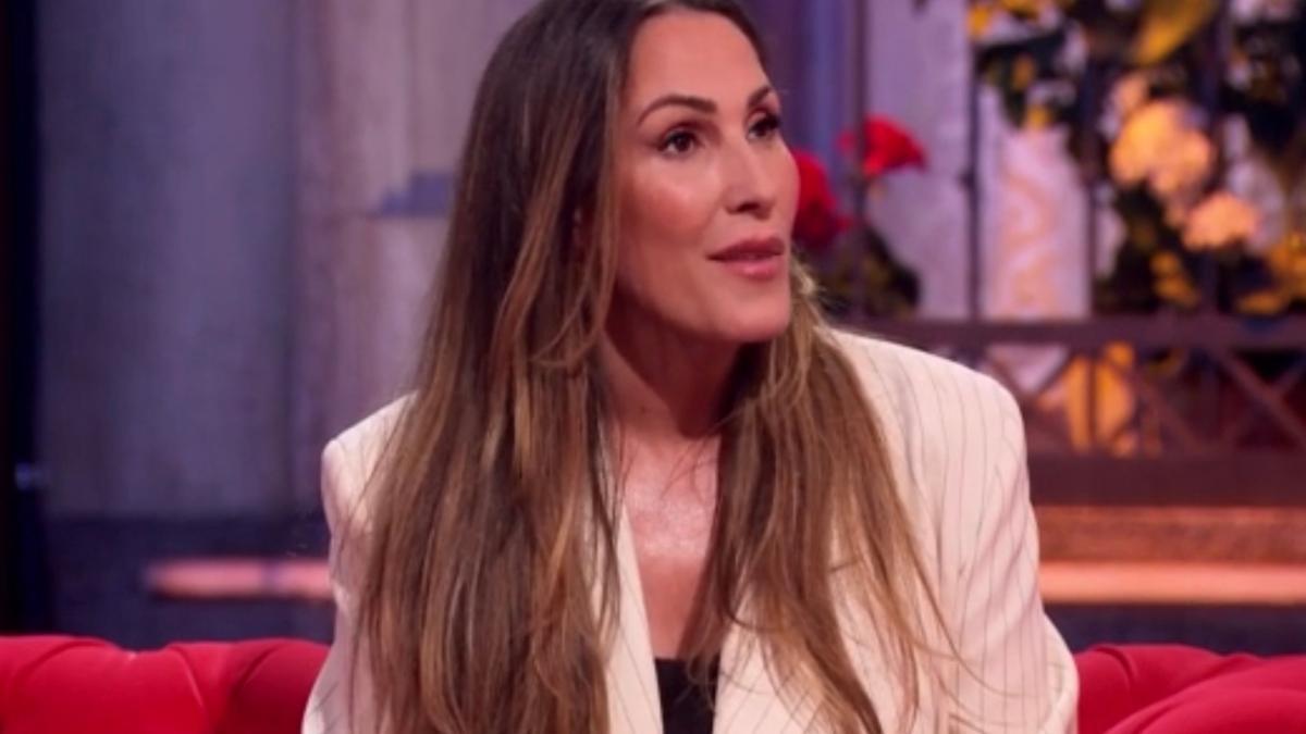 La cantante confiesa con Henar Álvarez la gran dificultad que la ha acompañado durante su carrera: «He tardado 28 años en creer en mí»