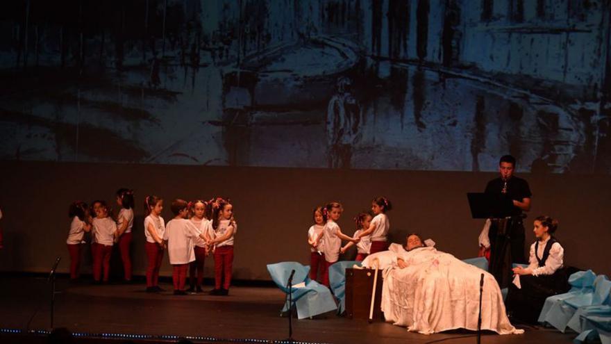 El Eusebio da Guarda conmemora sus 125 años con una obra de teatro en la que participan 130 alumnos