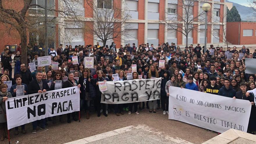 La Fampa de Castelló pide al Consell una solución con el conflicto de la limpieza