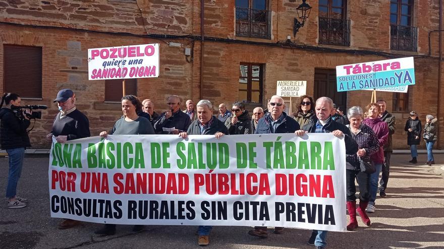 Tábara insiste: los sanitarios de la región son los &quot;peor pagados de España&quot;