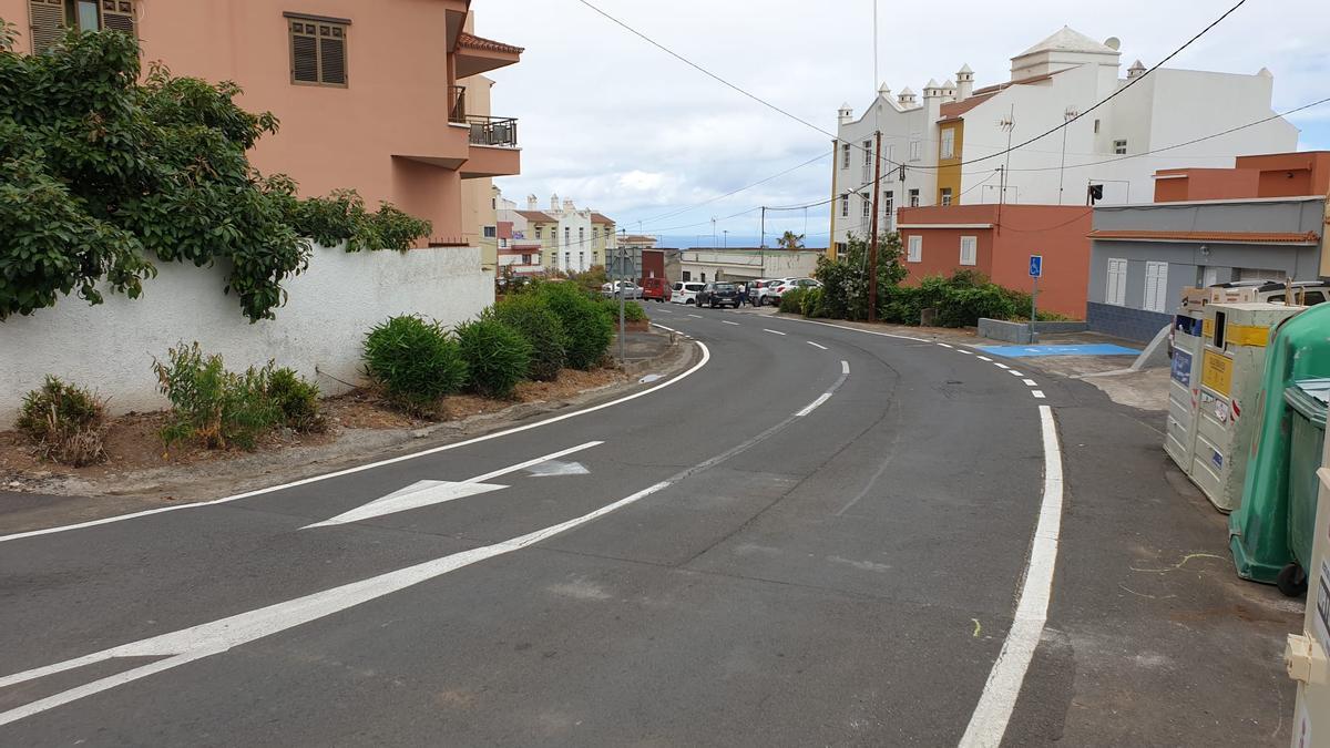 Los trabajos previstos se completarán con la repavimentación y acondicionamiento de la vía, para contribuir a mejorar las condiciones de seguridad en la carretera