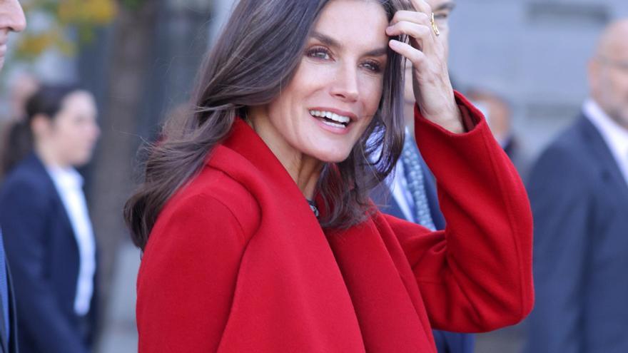 La reina Letizia, pillada de compras en las rebajas