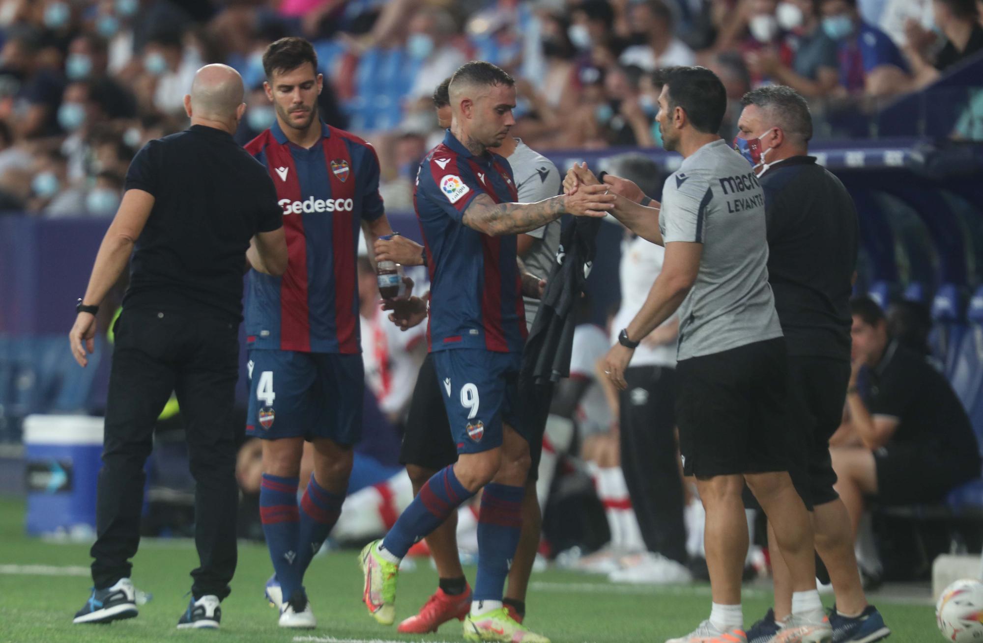 Levante UD - Rayo Vallecano en imágenes