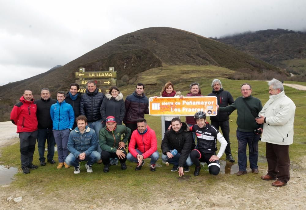 Subida de reconocimiento al final de la etapa de la Vuelta a España en Nava