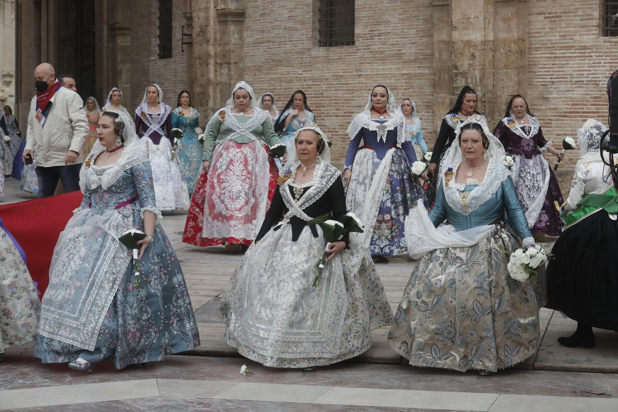 Búscate en el segundo día de ofrenda por la calle de la Paz (entre las 15:30 a las 17:00 horas)