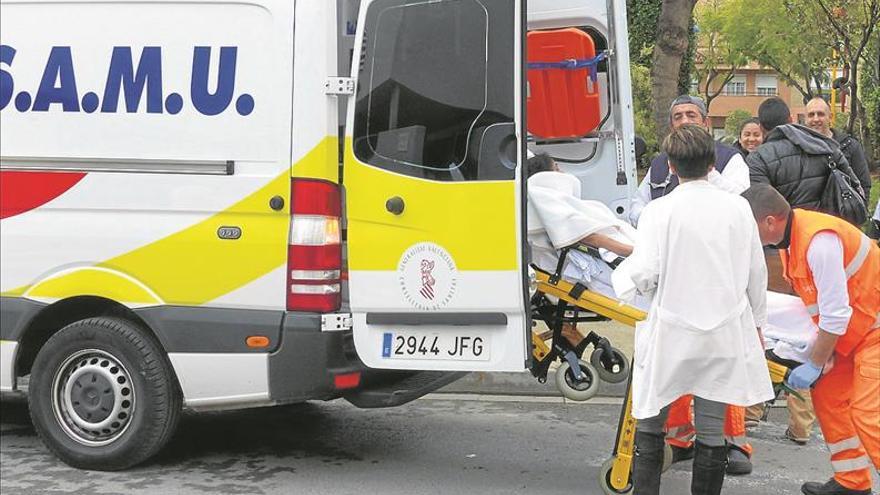 Alcalà reclama una ambulancia las 24 horas tras denegarlo Sanidad