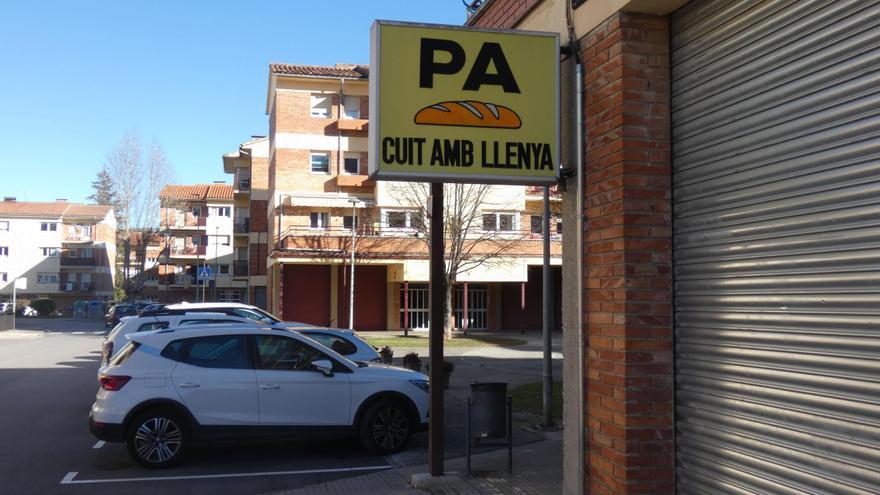 El tancament d&#039;una fleca deixa un barri de Ripoll sense comerços