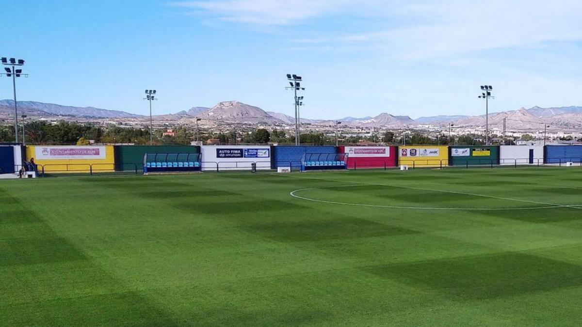 El campo de fútbol de Las Fuentes, donde mañana juega la selección.