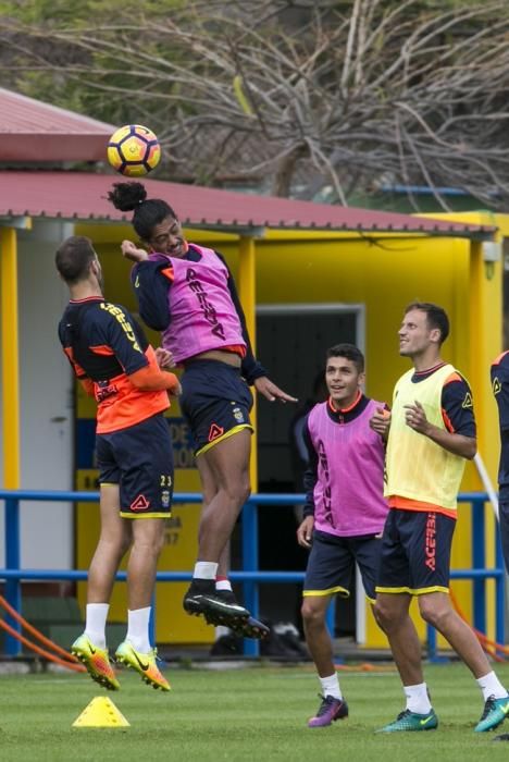 FÚTBOL PRIMERA DIVISIÓN UD LAS PALMAS