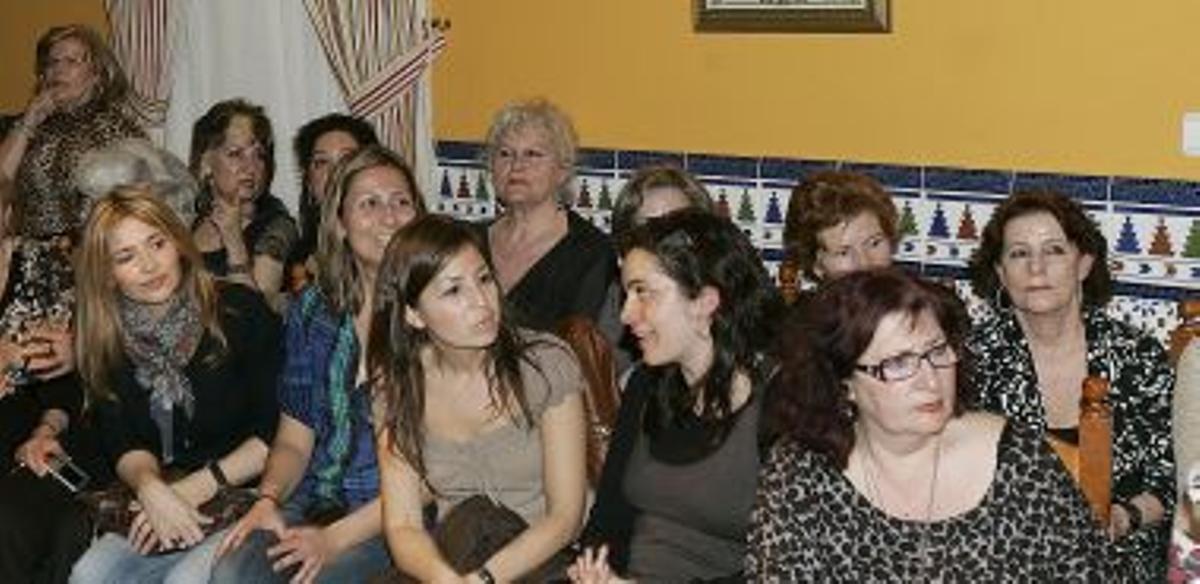 La Casa de Andalucía se viste de feria