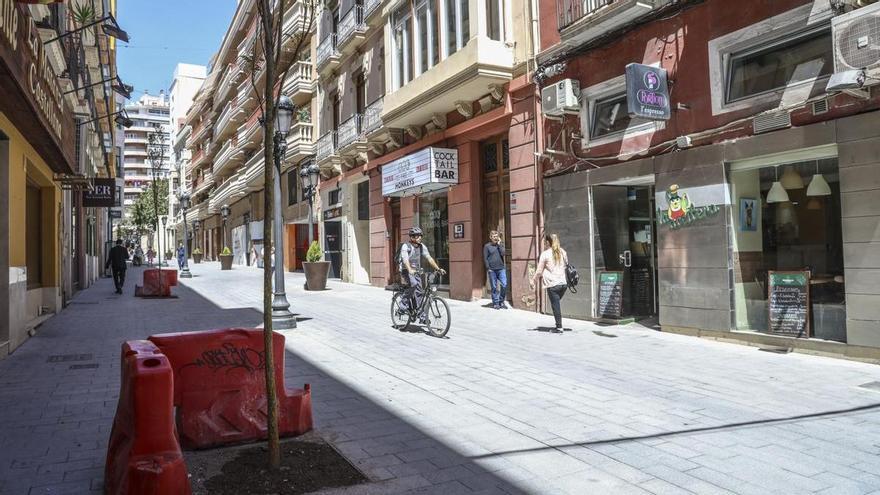La Concejalía de Tráfico pone en cuestión el informe de los Bomberos de Alicante sobre la seguridad de la calle Bailén y su entorno