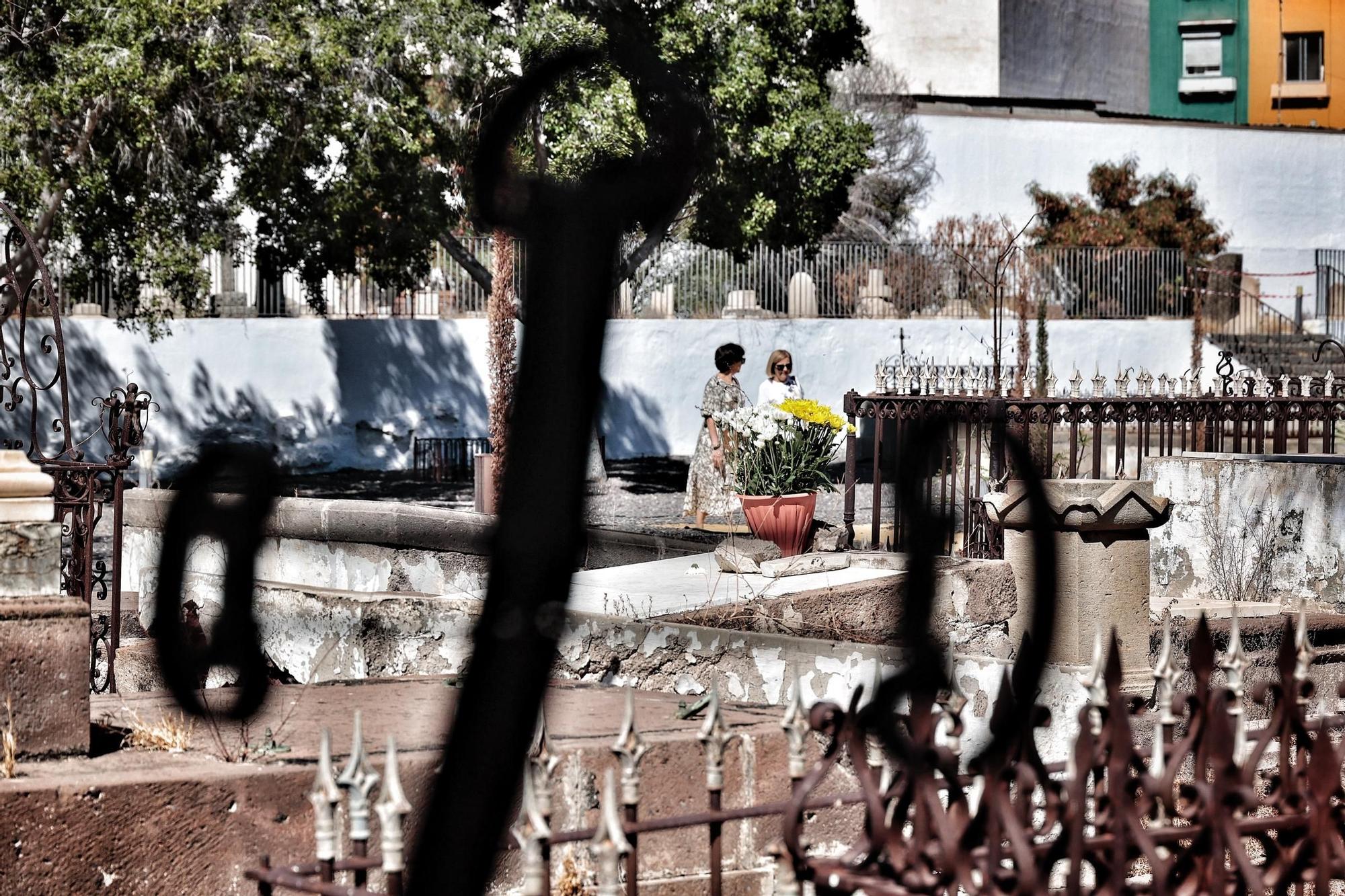 Antiguo cementerio de San Rafael y San Roque