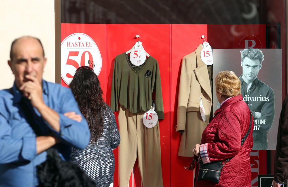 Primer día de las rebajas de enero en Málaga