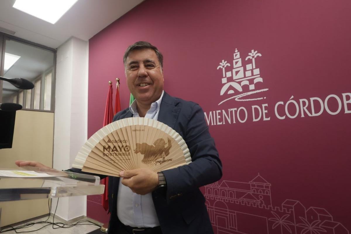 El presidente de Sadeco, Miguel Ruiz Madruga, durante la rueda de prensa.
