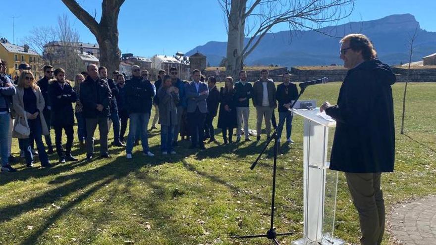 Manuel Giménez Larraz, en su intervención en la clausura de la Escuela de Invierno de Nuevas Generaciones del PP, en el acto en memoria de su padre, Manuel Giménez Abad, asesinado por ETA.