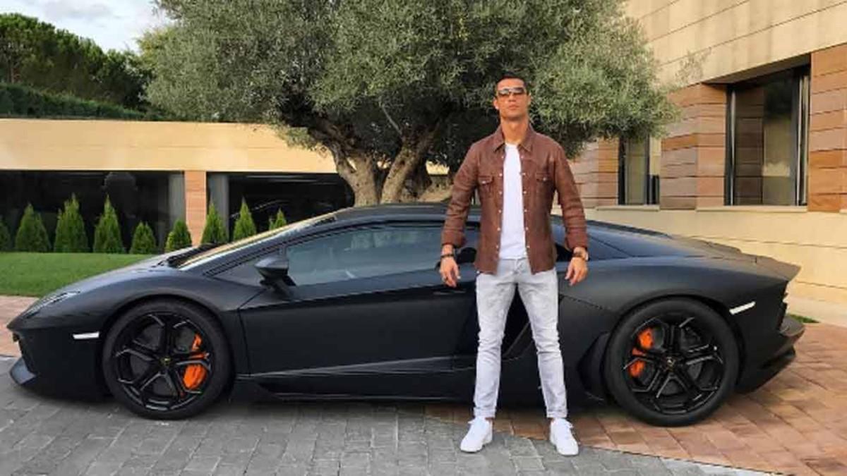 Cristiano Ronaldo y su Lamborghini