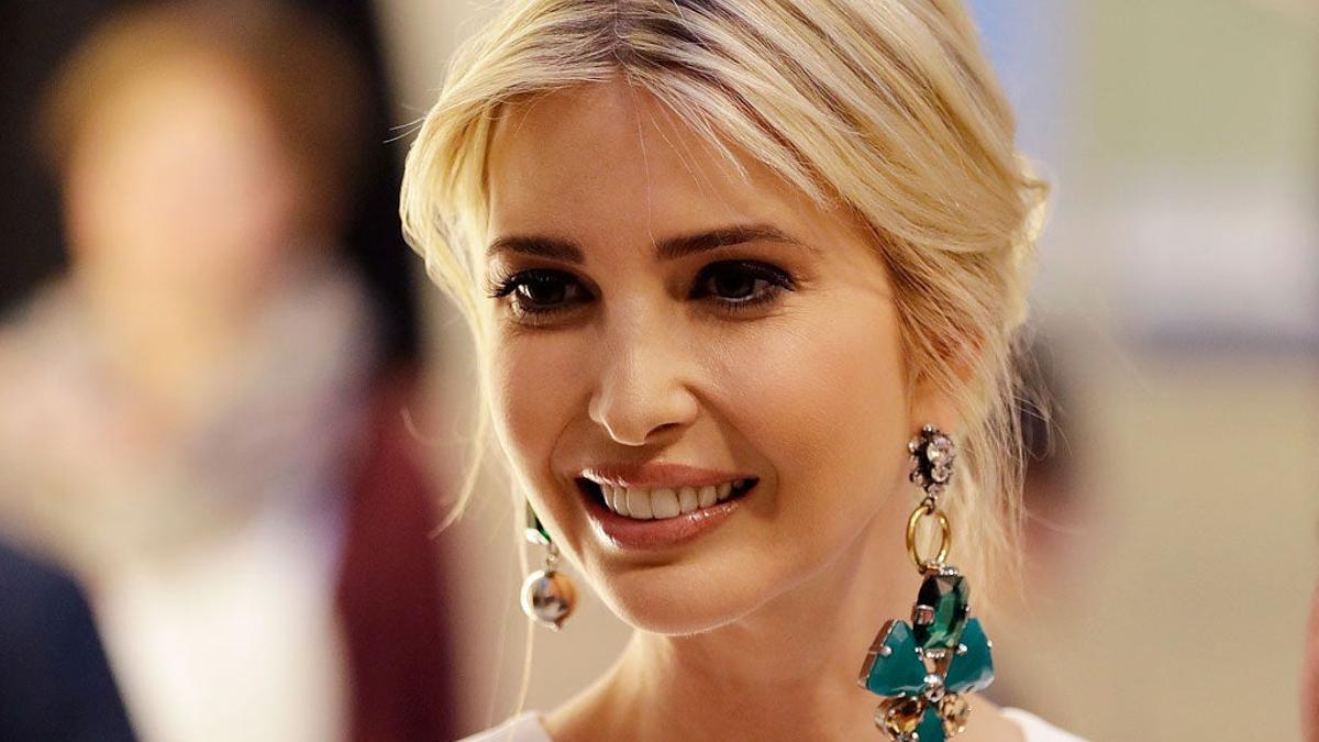 Ivanka Trump cae rendida ante un vestido de Zara