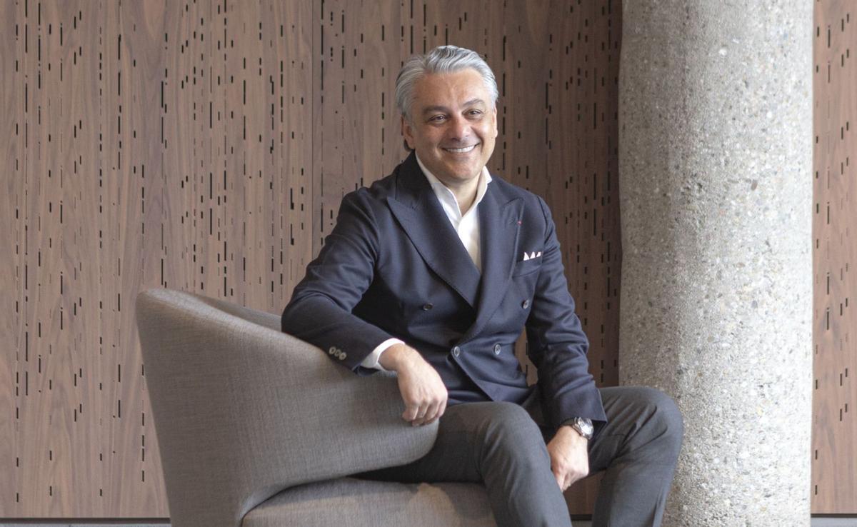 Luca de Meo: "S’han pres decisions polítiques sense analitzar-ne l’impacte industrial" Luca de Meo: "S’han pres decisions polítiques sense analitzar-ne l’impacte industrial"