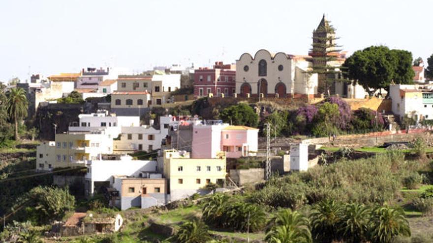 Vista de Santa Brígida con la iglesia al fondo, en una imagen de archivo.