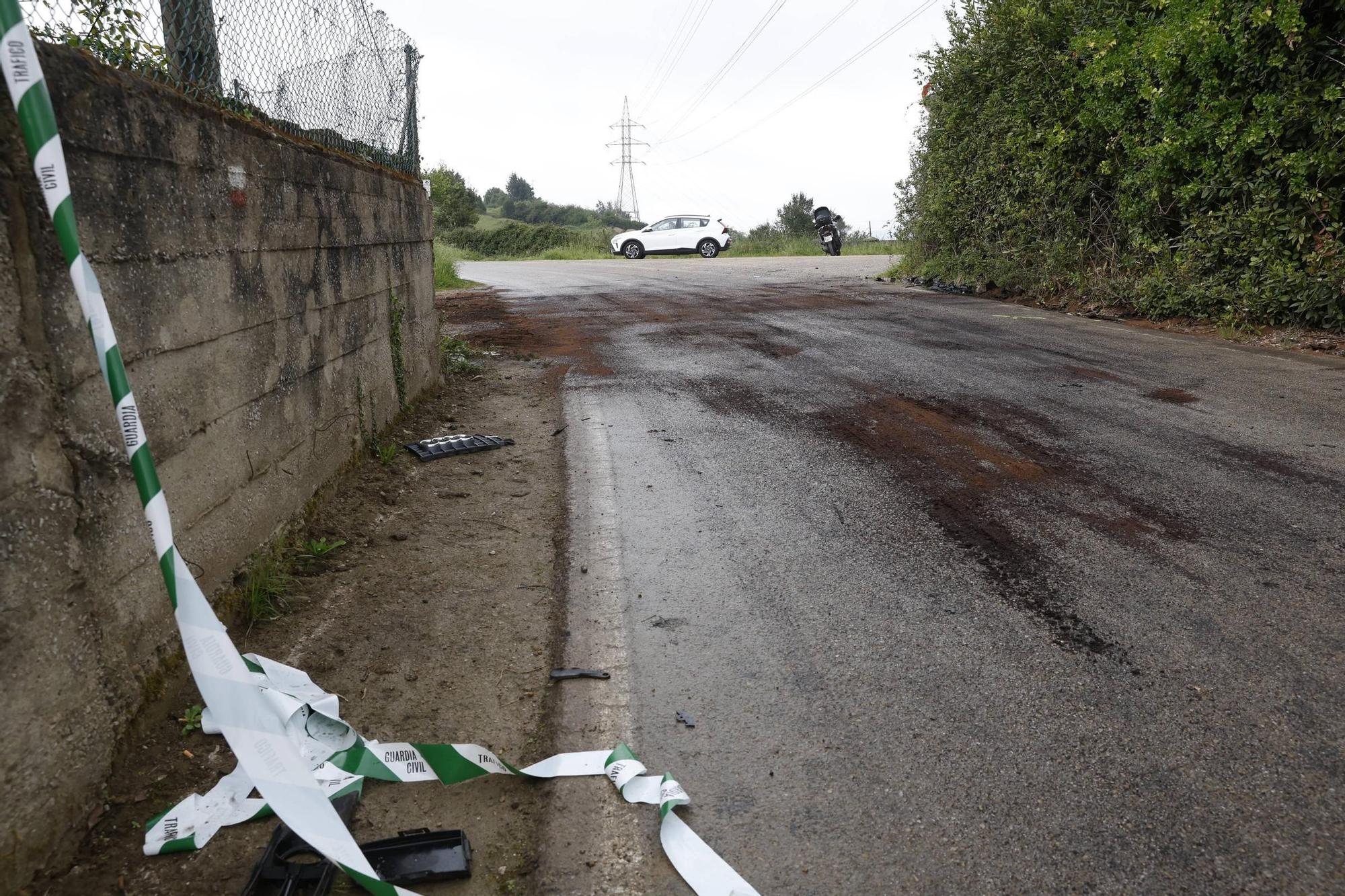 El lugar del accidente que acabó con la vida de un joven en Cenero, en imágenes