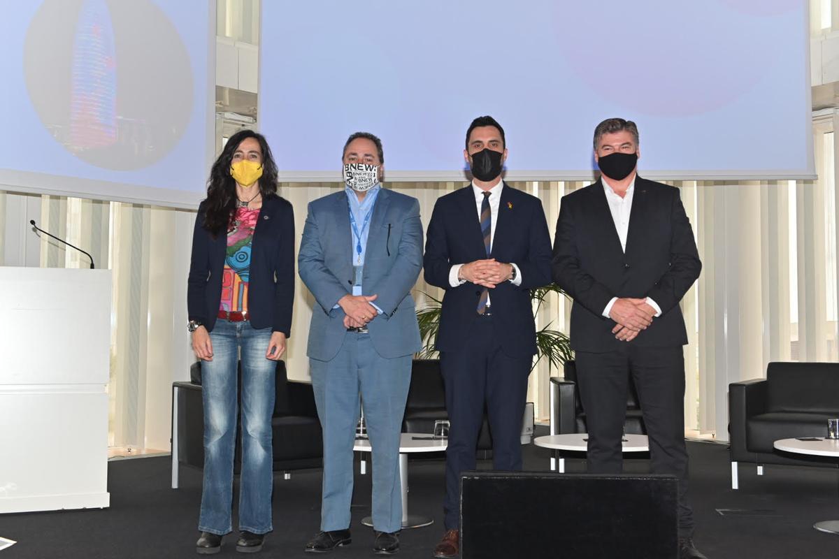 Telefónica creix més en digitalització d’empreses que en venda de «minuts o megues»