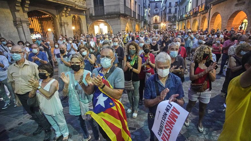 Les concentracions independentistes a la plaça del Vi de Girona acaben aquest dilluns