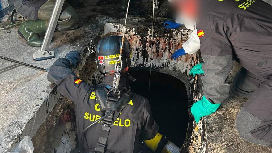 Así recuperó la Guardia Civil los dos cadáveres en la nave de Librilla: la autopsia aún tardará días