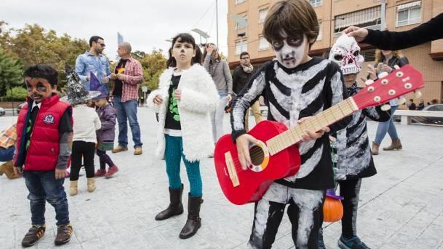 «Truco o trato»  en el parque de  la Panderola