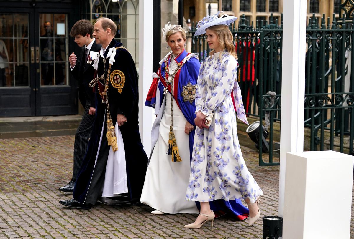 La duquesa Sofía de Edimburgo y Lady Louise Windsor