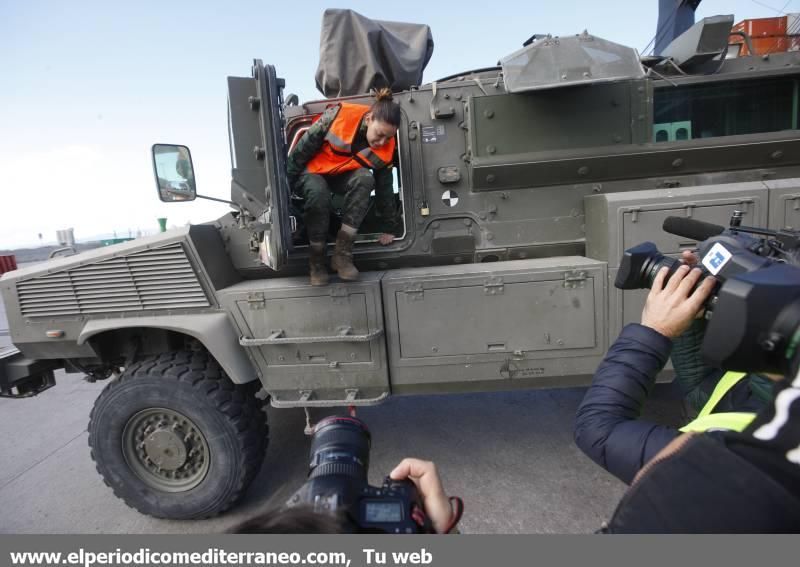 Desembarco vehículos del ejercito Afganistán-Castellón