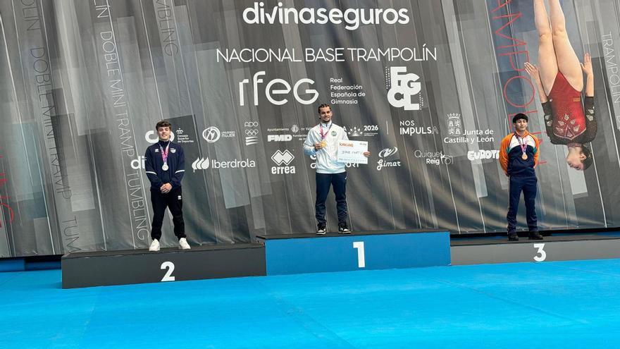 Robert Vilarasau, d'Artés, es proclama subcampió estatal absolut de Trampolí