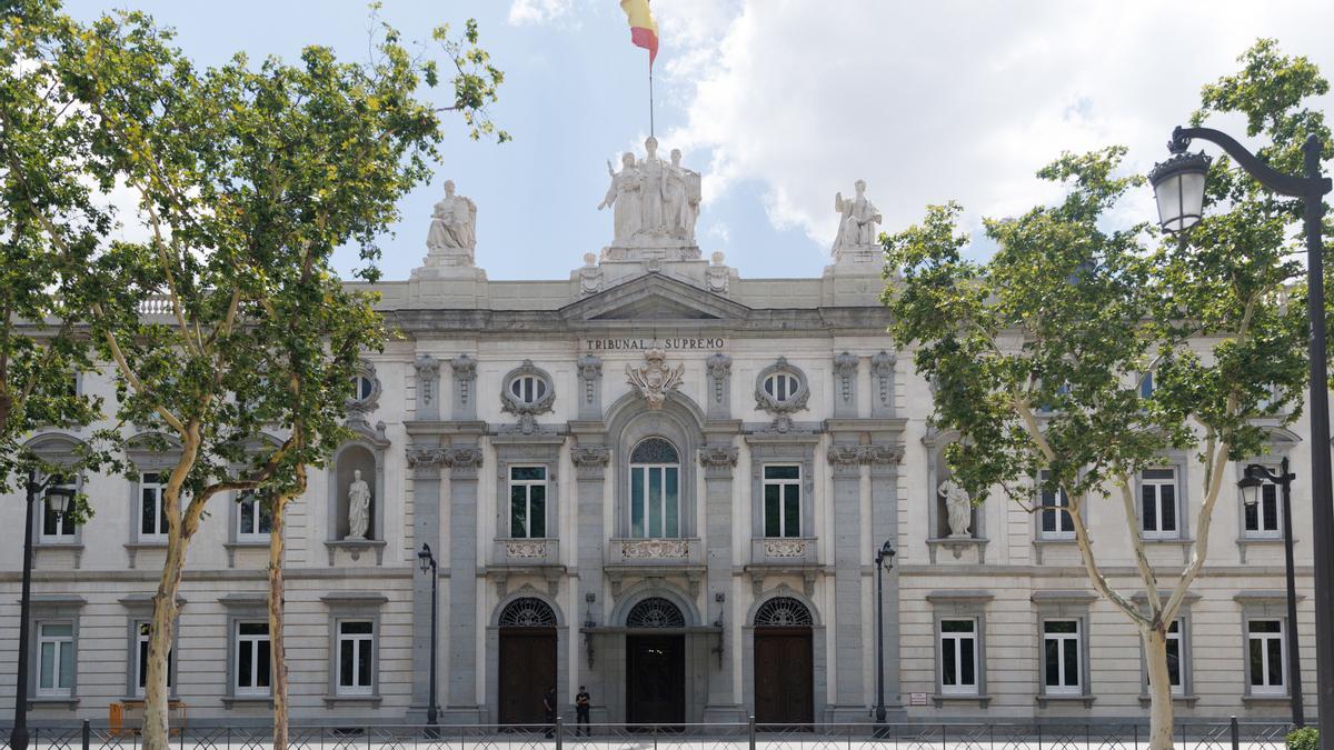 Archivo - Fachada del Tribunal Supremo, en Madrid