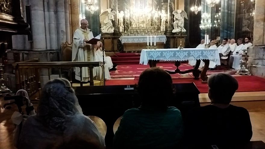 Misa del Obispo de Lugo en la que rechaza la parodia de la Última Cena representada en los JJOO
