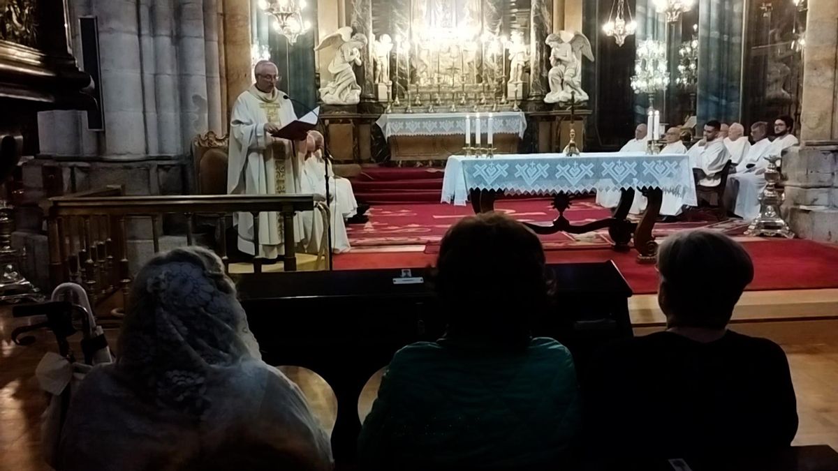 Misa del Obispo de Lugo en la que rechaza la parodia de la Última Cena representada en los JJOO