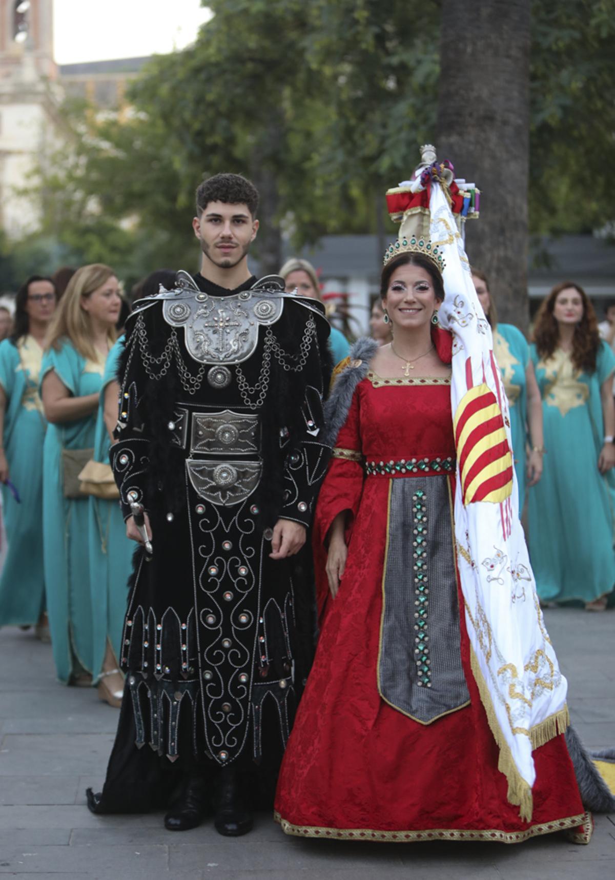 Los Moros y Cristianos de Sagunt rinden homenaje a Vicente Vayà